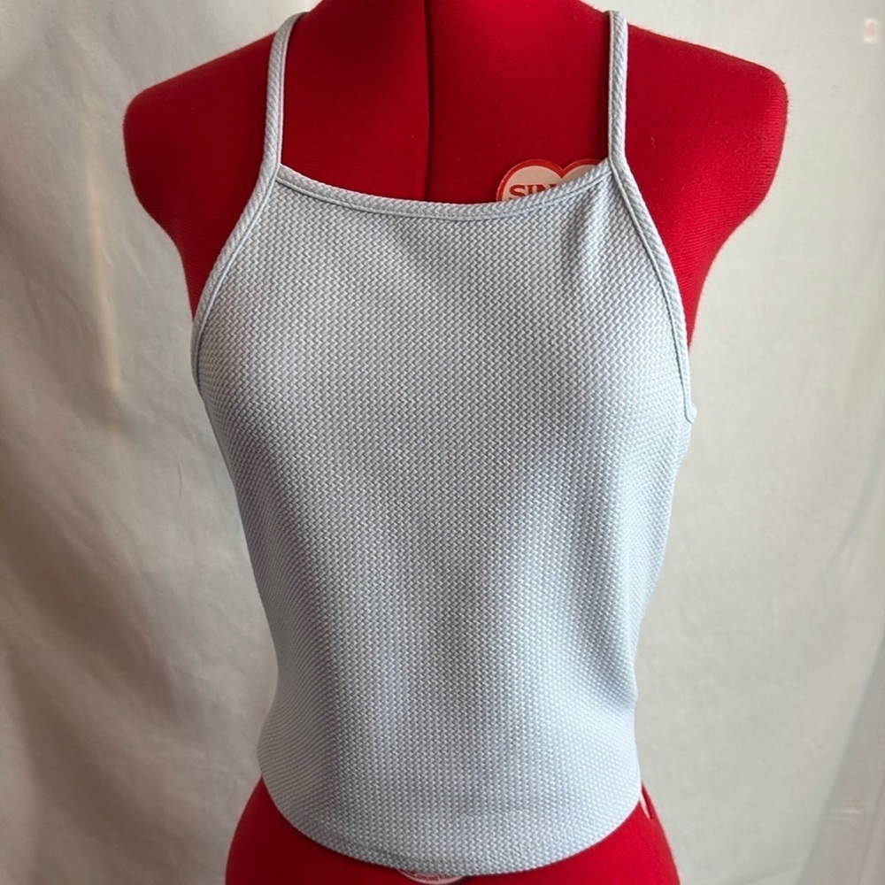 MM28 Uk2La high neck textured tank top